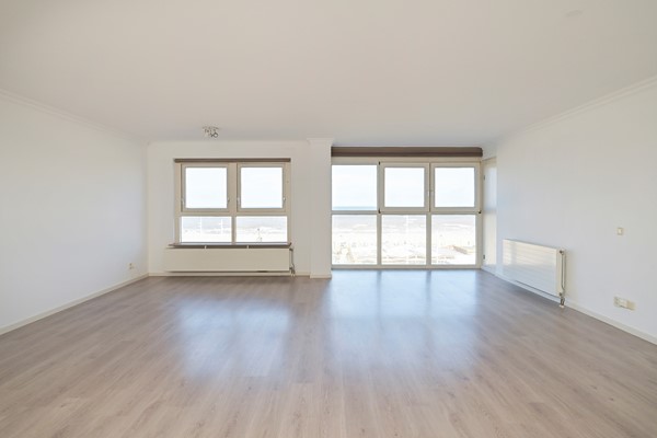 Medium property photo - Scheveningseslag 47, 2586 CJ The Hague